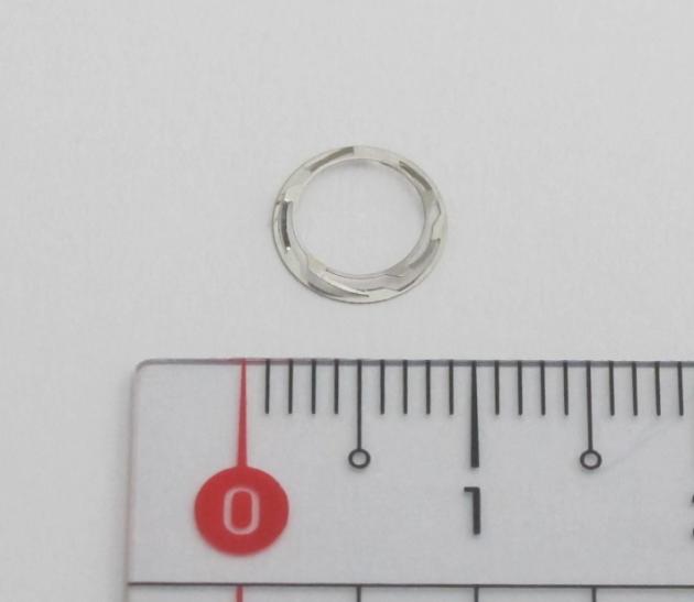 金属プレス部品03